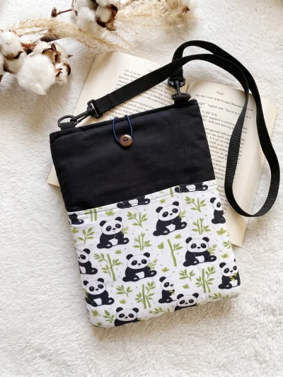 Funda Protectora para Libros - Panditas y manbú