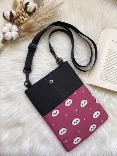 Funda Protectora para Libros - Panditas y corazones