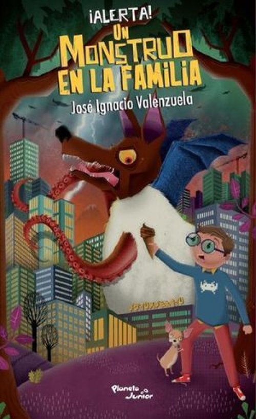 ¡ALERTA! UN MONSTRUO EN LA FAMILIA