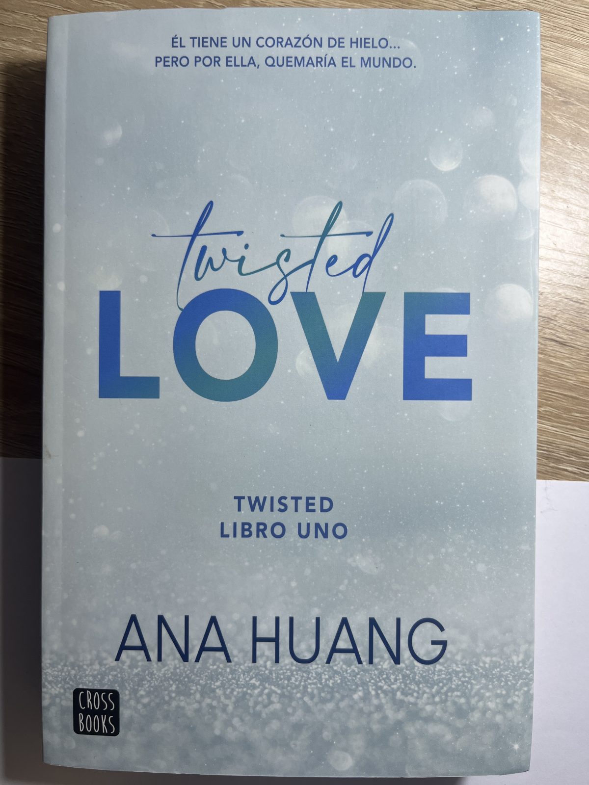 Twisted 1. Twisted love