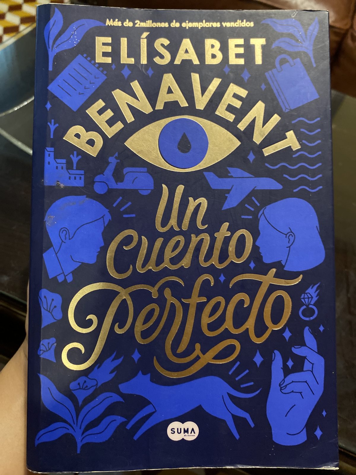 Un Cuento Perfecto