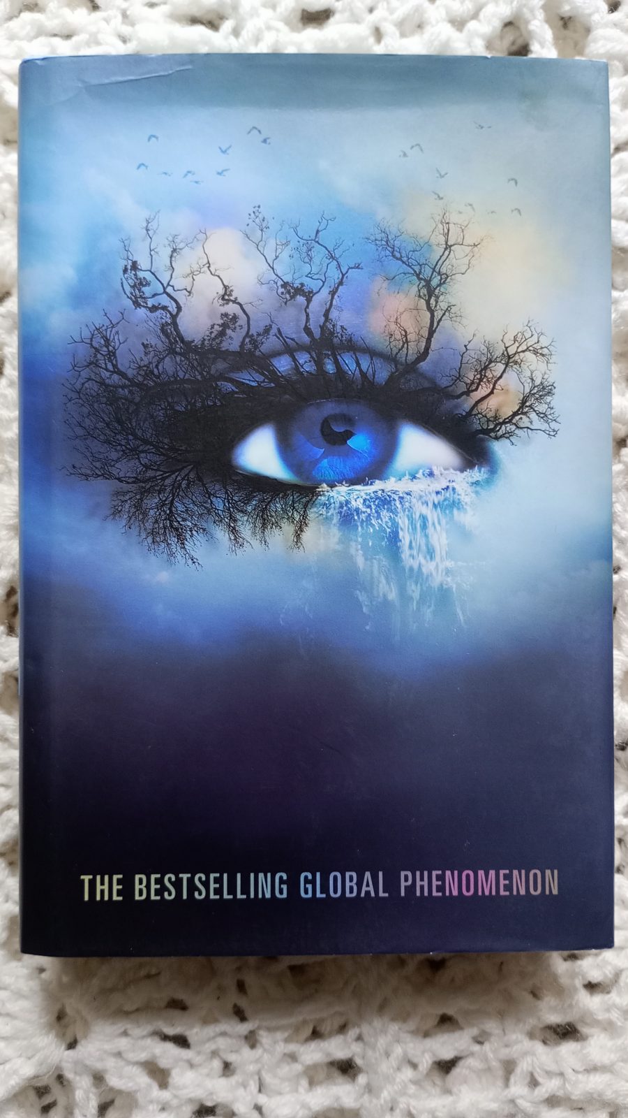 Shatter me (Hardcover special edition)